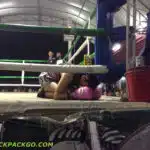 Muay Thai trejnanta Tajlandon