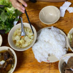 Turne ushqimore Hanoi - Obama - Bourdain